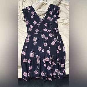 NWOT Kaleigh Floral navy and Pink Women's Dress size medium from Stitch Fix
